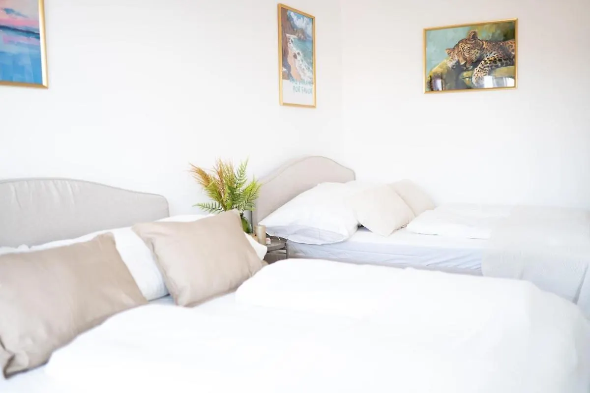 Design Premium Apartments With Balcony & Parking فيينا 0*,